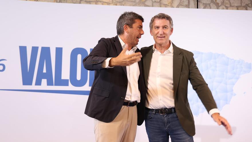 Así ha sido el encuentro de Feijóo y Mazón con militantes del PP en Alicante