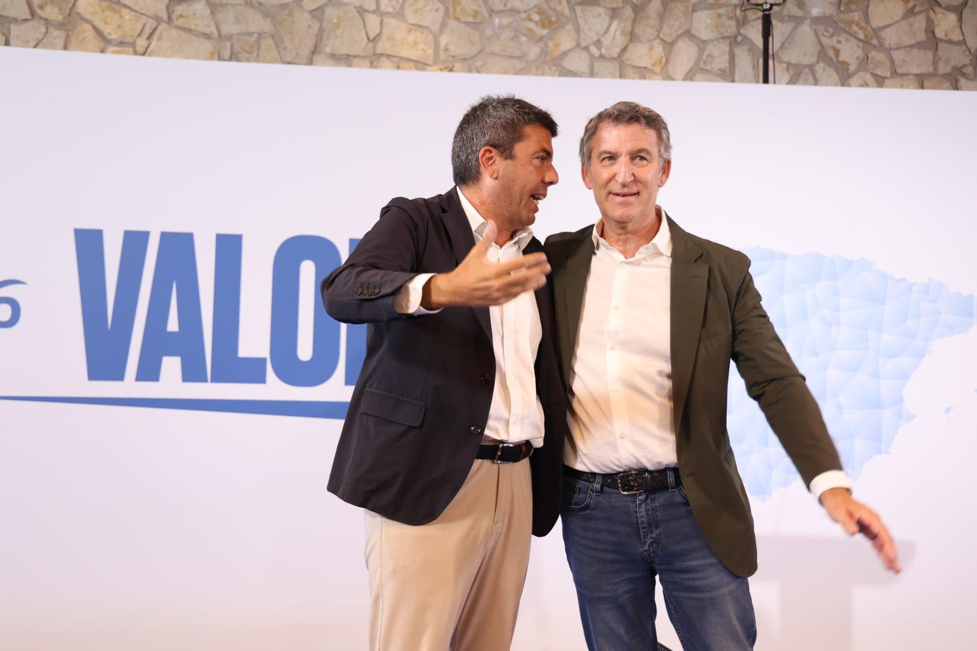 Así han llegado Feijóo y Mazón a la comida con militantes del PP en Alicante