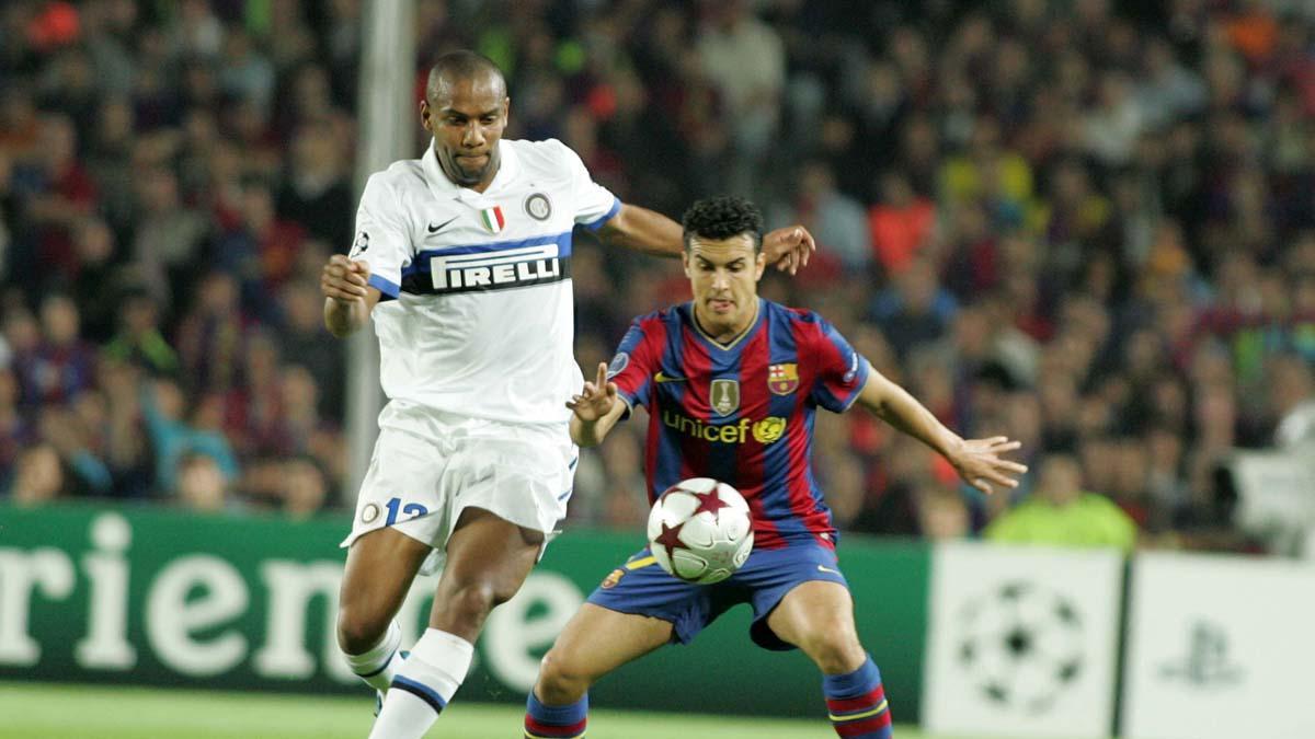 Pedro, en una acción contra el Inter en el duelo de 2009