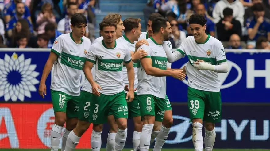 El Elche vende su alma para ganar lejos de casa
