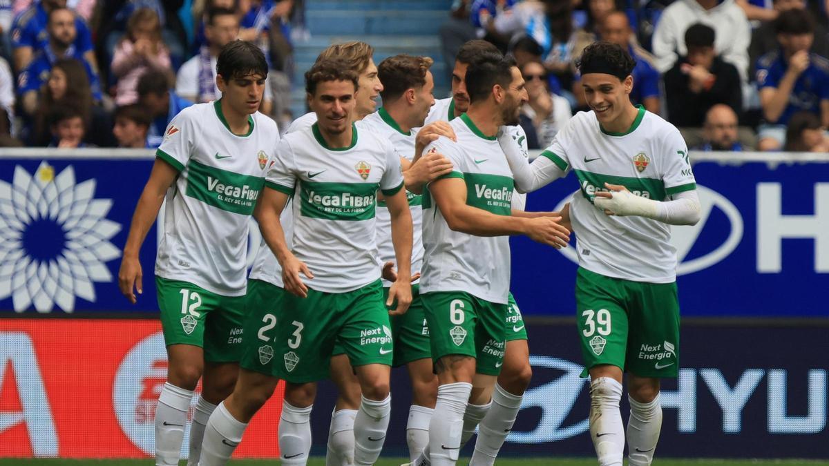 Real Oviedo - Elche CF, en imágenes