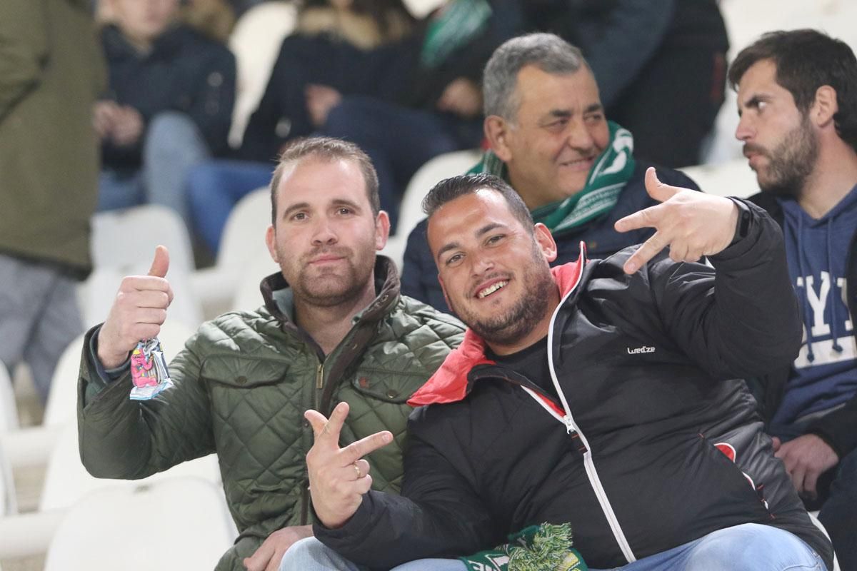 La afición blanquiverde en el Córdoba-Granada