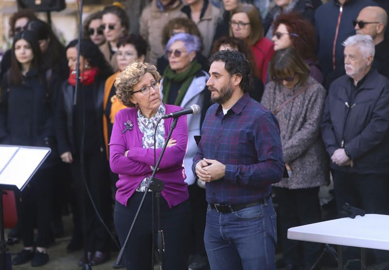 Entrega de los restos de los fusilados por el franquismo a sus familiares, en Paterna