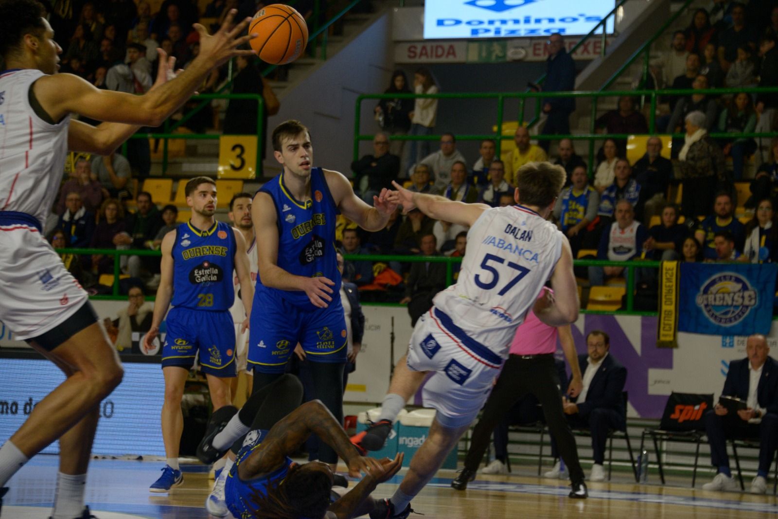Club Ourense Baloncesto - Monbus Obradoiro