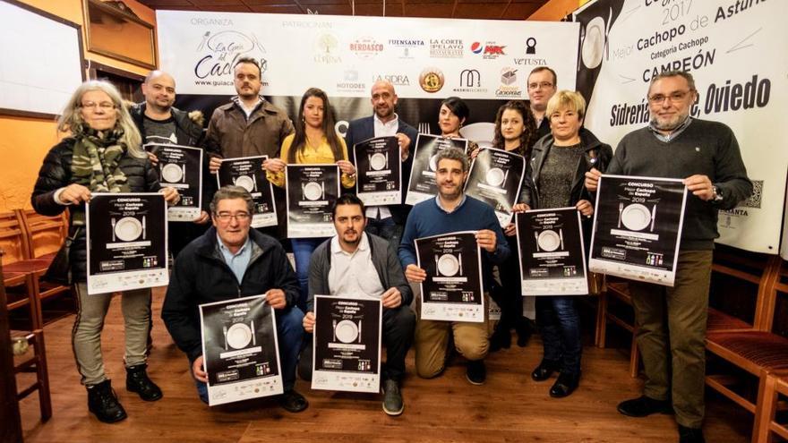 Asistentes a la presentación de la fase regional del certamen.