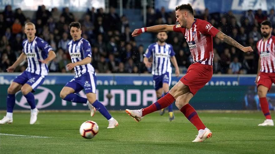 El Atlético reacciona y noquea al Alavés (0-4)