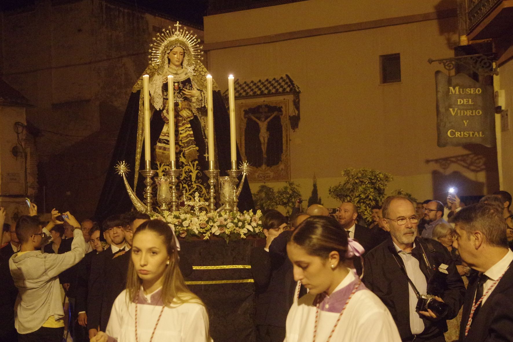 Rosario vespertino de la Virgen de Consolación y Lágrimas