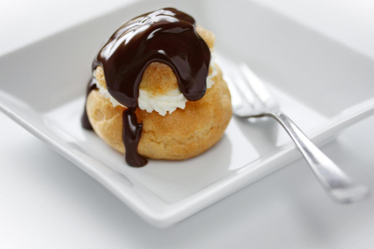 Los profiteroles, un postre con muy pocos detractores.