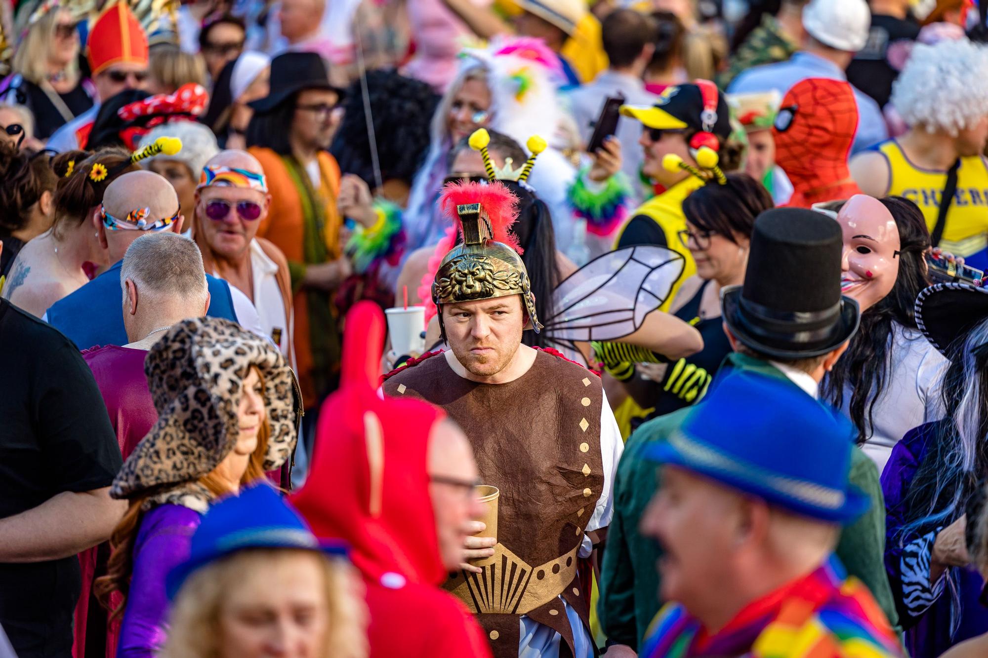 La "Fancy Dress" llena de disfraces Benidorm