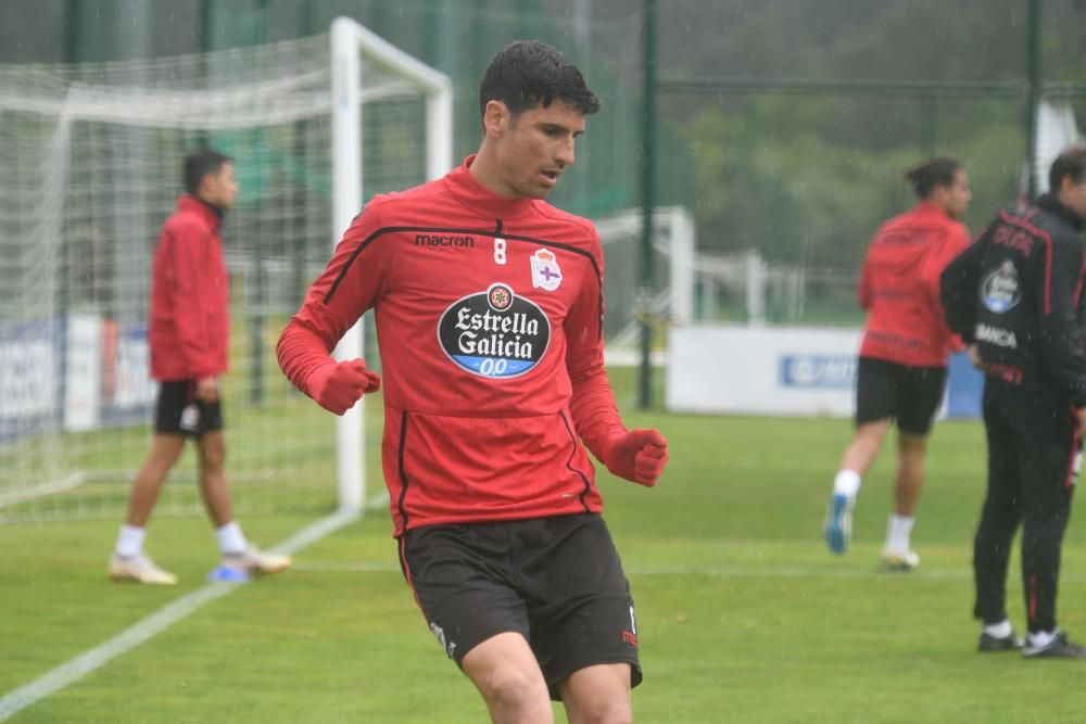 El técnico José Luis Martí programa una sesión de una hora de duración con el objetivo de dosificar las fuerzas de sus futbolistas.