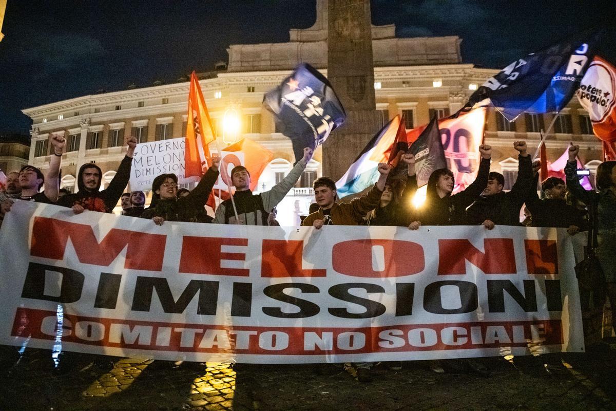 Manifestación en Roma para celebrar la victoria del 'no' en el referéndum sobre la reforma del Poder Judicial.