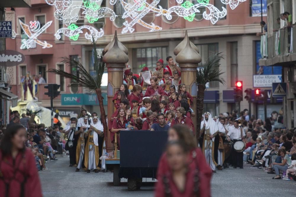 La Entrada Mora despliega poderío en Crevillent