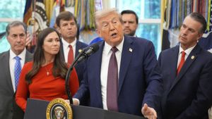 Trump diu que els EUA van destruir un vaixell amb drogues sortit de Veneçuela