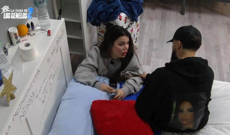 Aníbal y la Marrash en 'La Casa de los Gemelos'