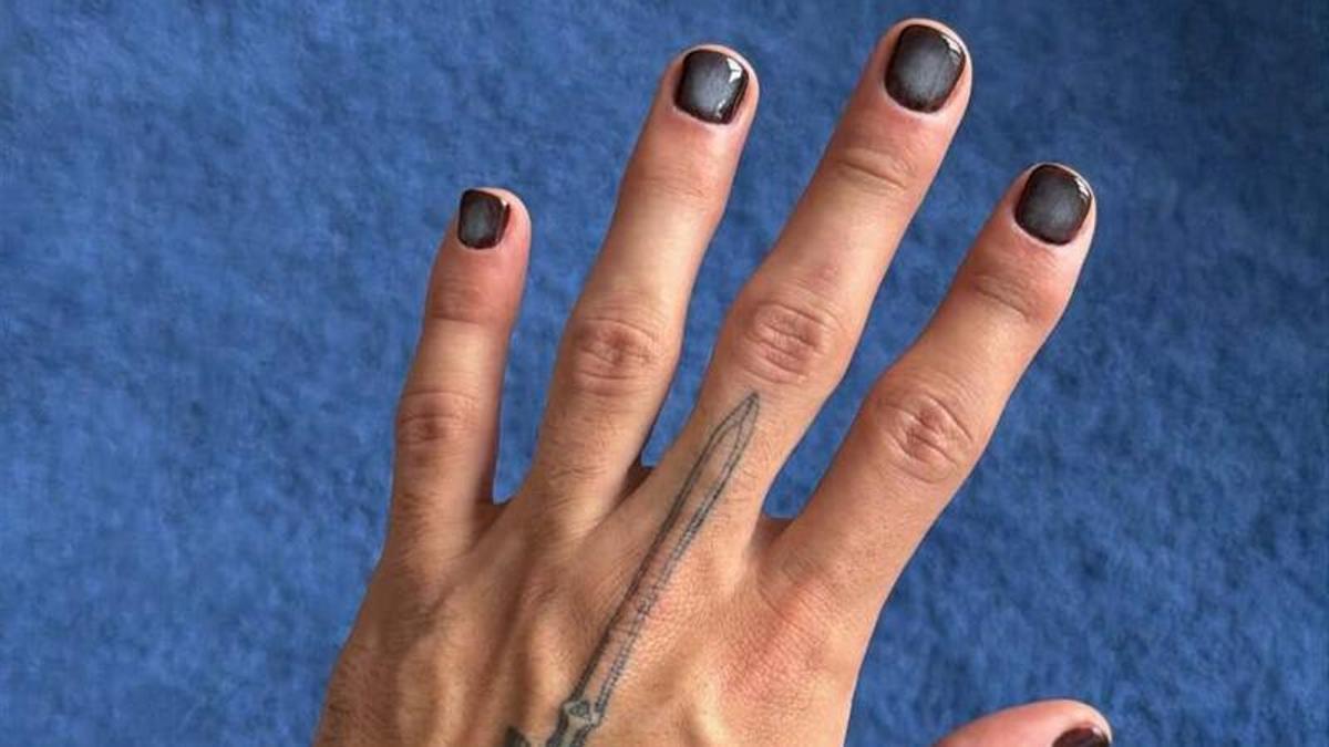 Las uñas pintadas de Borja Iglesias
