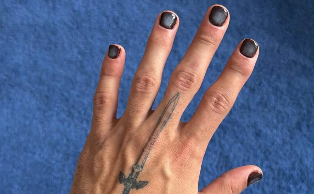 Las uñas pintadas de Borja Iglesias