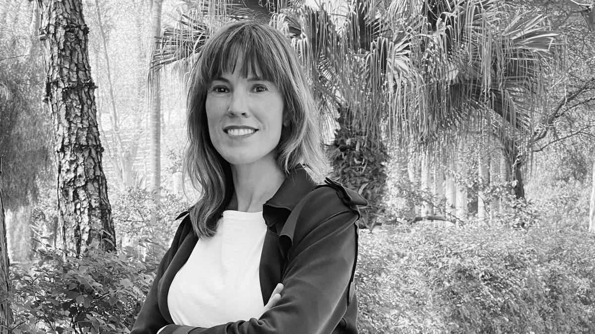 La il·lustradora castellonenca Verónica Fabregat torna a les llibreries amb 'El primer invierno de Ulrika y Oso' (Edelvives).