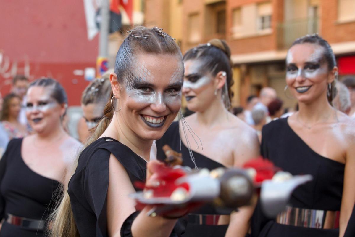 La emoción toma las calles de Torrent en una Gran Entrada Mora y Cristiana multitudinaria