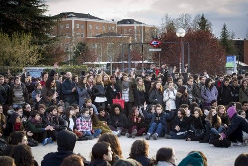 Huelga en las enseñanzas medias y universitarias