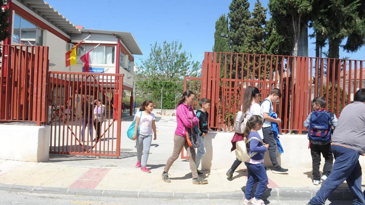 La Consejería no quiere dejar a criterio del profesor si suspender o no a un alumno