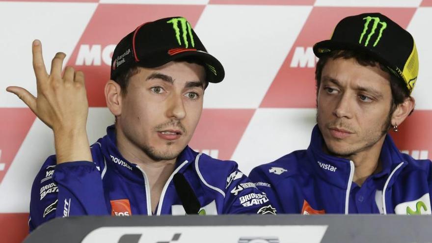 Lorenzo y Rossi, en la rueda de prensa previa al Gran Premio de Japón.