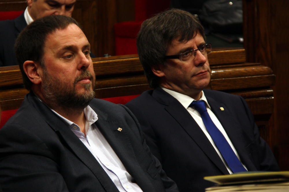 Junqueras i Puigdemont, durant la sessió del matí.