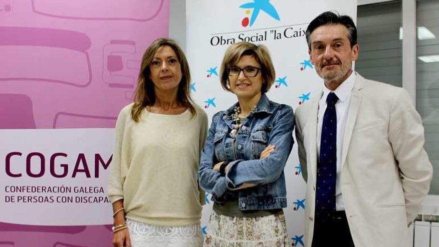 Amparo Rodríguez, Charo Lema y José Carlos Cobas.