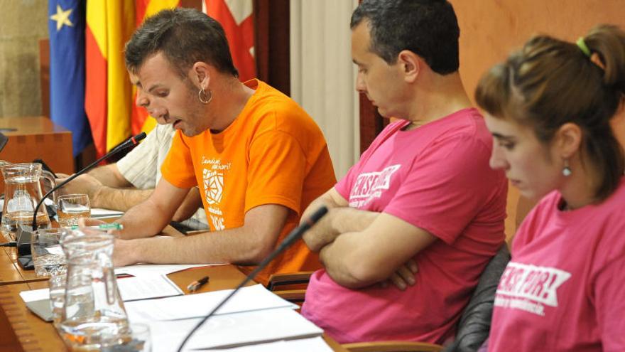 Els tres regidors de la CUP al ple municipal de l&#039;Ajuntament de Manresa