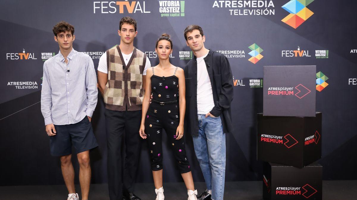 Los protagonistas de ’La edad de la ira’ en el FesTVal de Vitoria.