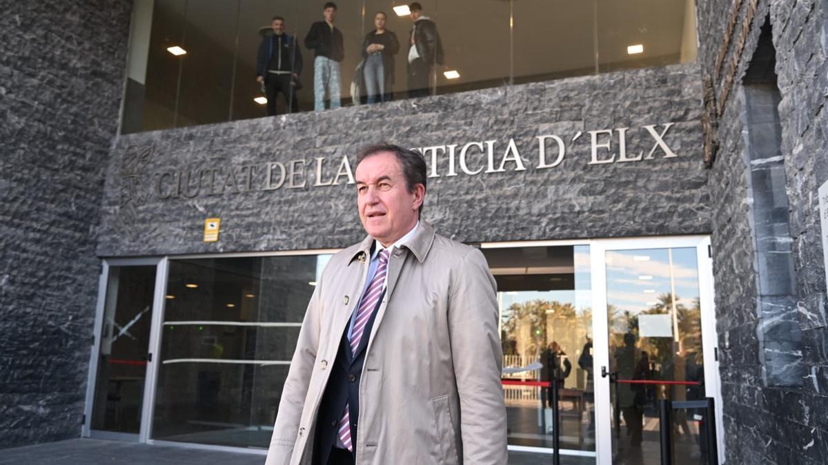 Juan Anguix, en la Ciudad de la Justicia de Elche