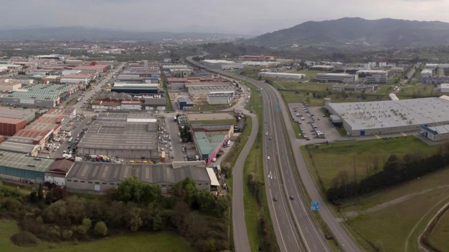 Panorámica aérea de Silvota y de parte del área que ocupará el futuro espacio de Pando.