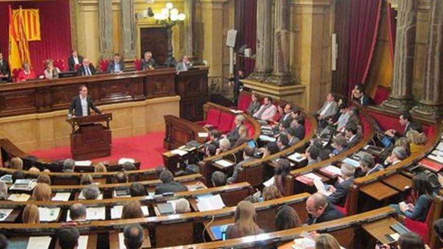 El parlamento catalán aprueba la declaración de soberanía