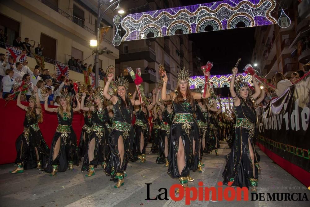 Desfile día 4 de mayo en Caravaca (Bando Moro paso