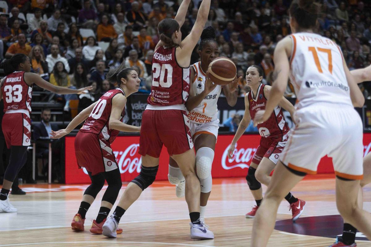 Partido Valencia Basket- Casademont Zaragoza