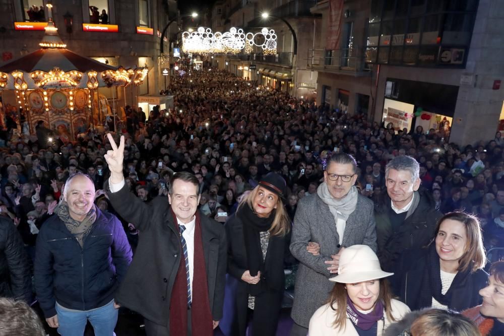 El apagado del alumbrado de la Navidad de Vigo, en imágenes. // José Lores