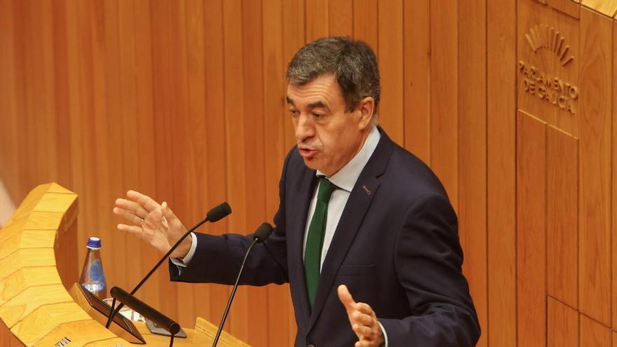 La Xunta plantea revisar las bajas del profesorado gallego tras registrar casi 1.400 en dos semanas