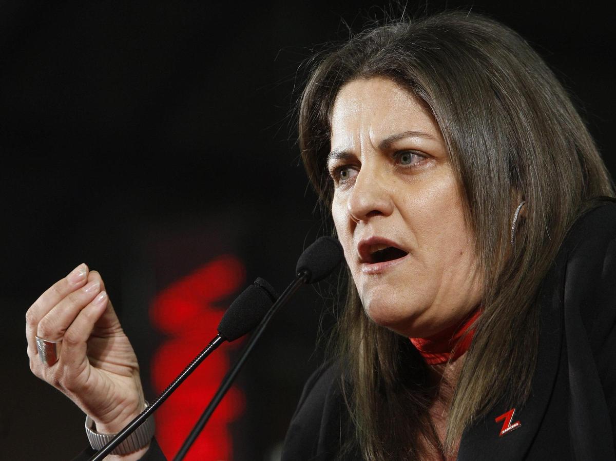 El PSOE desautoritza l’exministra Trujillo per Ceuta i Meilla El PSOE desautoritza l’exministra Trujillo per Ceuta i Meilla