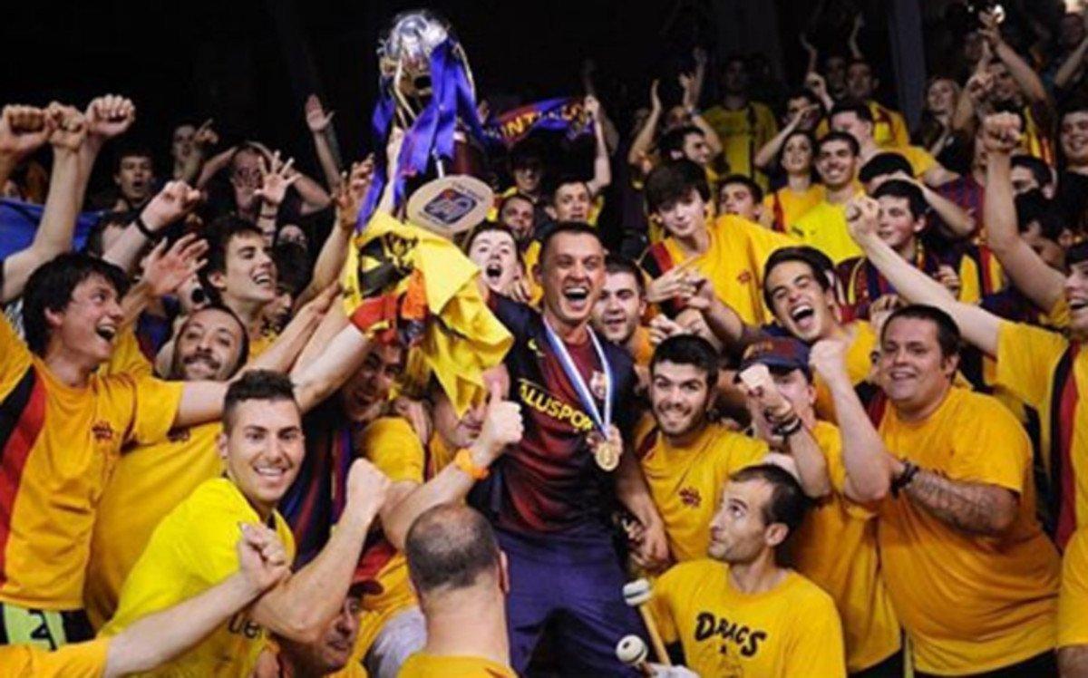 Saad Assís se despidió de la afición