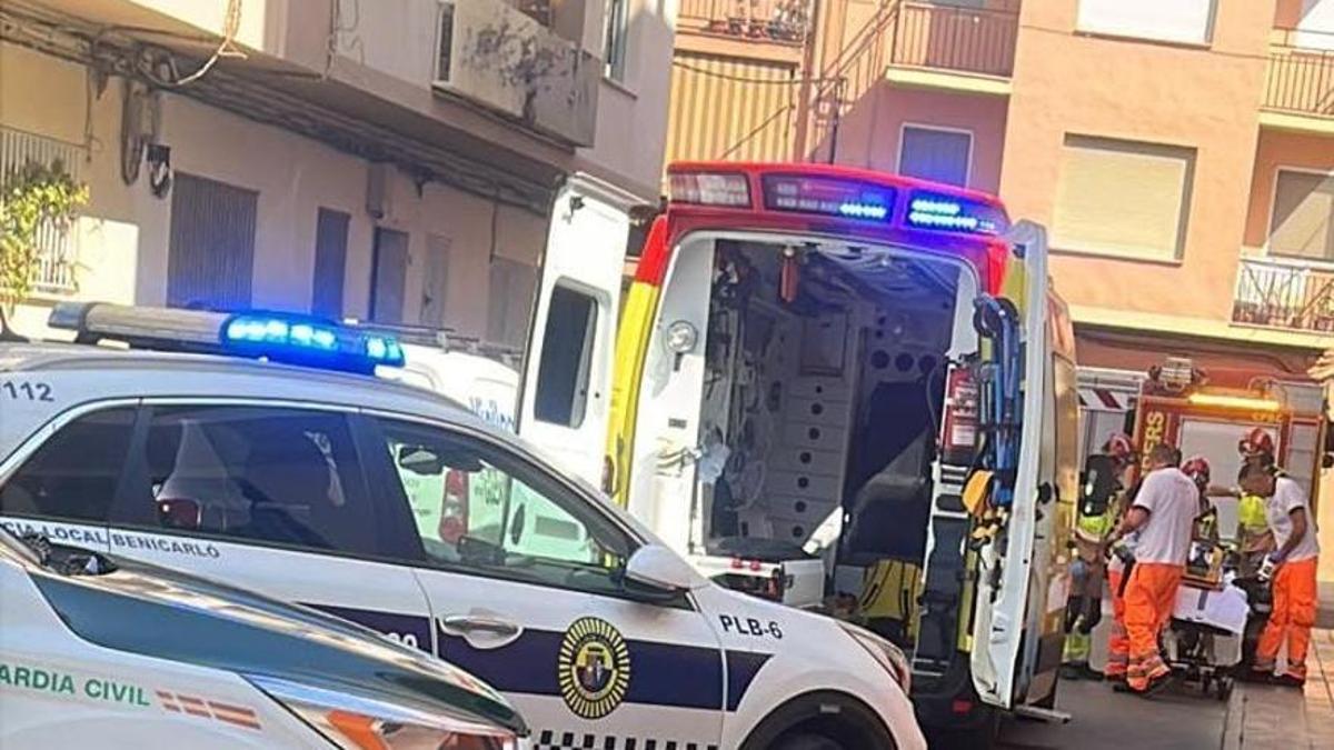 Imagen del dispositivo sanitario y policial tras el accidente en Benicarló.