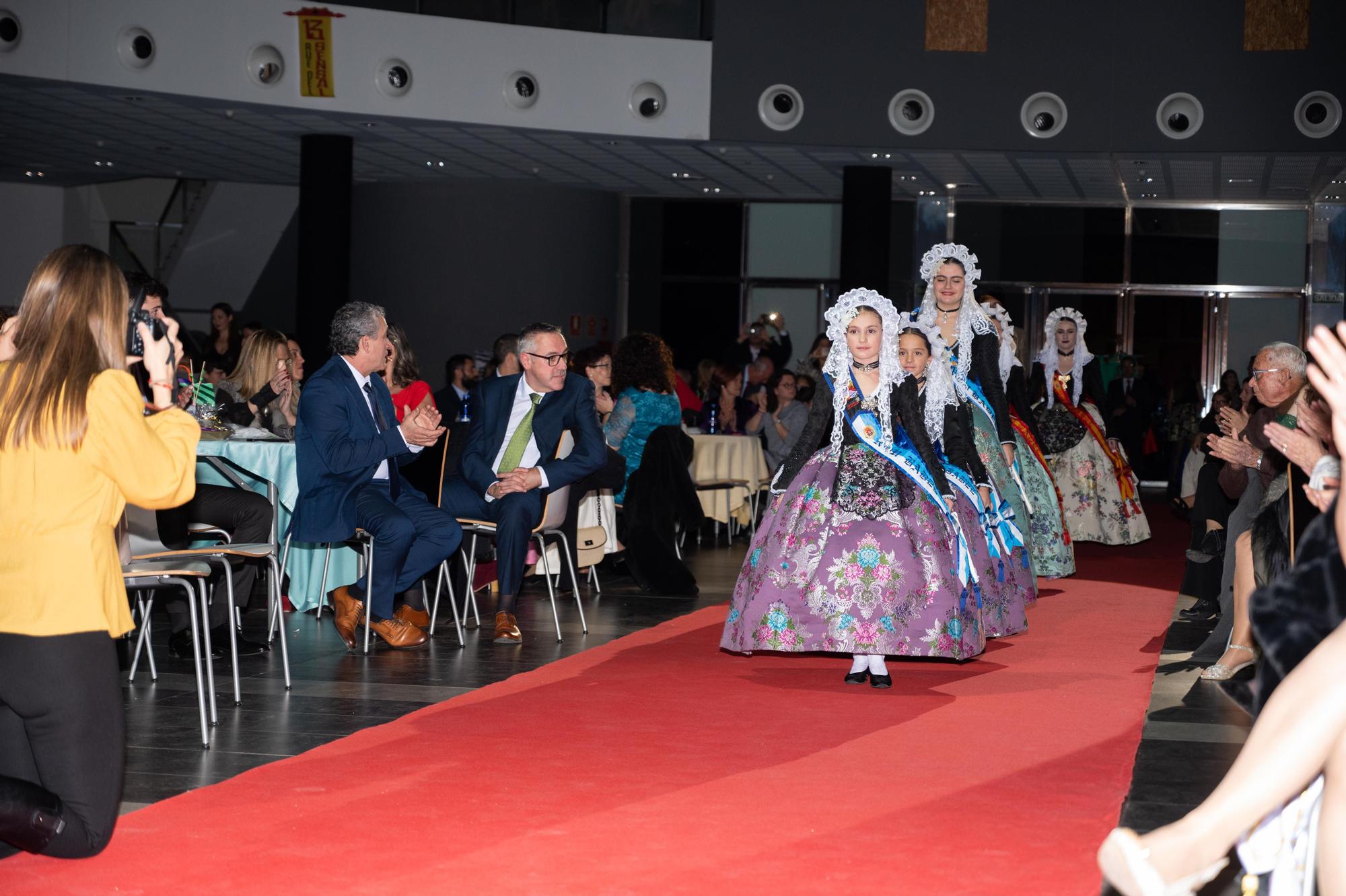 Las mejores imágenes de la presentación de la gaiata 13 Sensal en el Palau de la Festa de Castelló