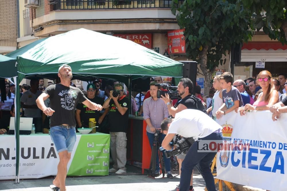 Campeonato Lanzamiento de Huesos de Oliva Cieza 20