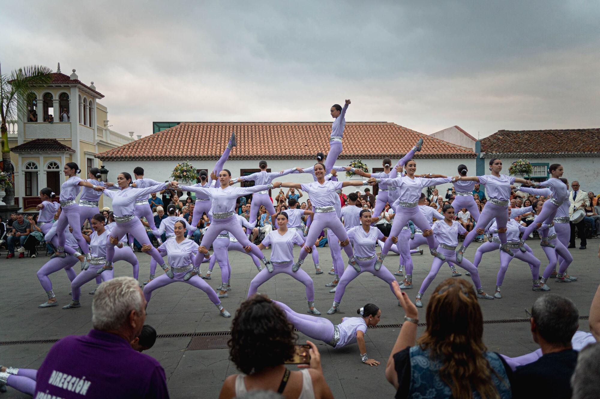 Los Acróbatas, en la Bajada de La Palma