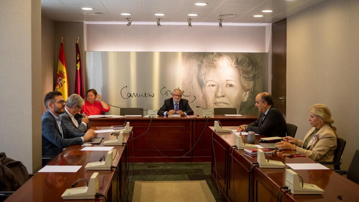 Última reunión de la Mesa de la Cámara, el lunes pasado.