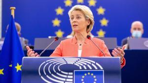 Archivo - La presidenta de la Comisión Europea, Ursula von der Leyen, durante el debate sobre el estado de la UE en el Parlamento Europeo en Bruselas.