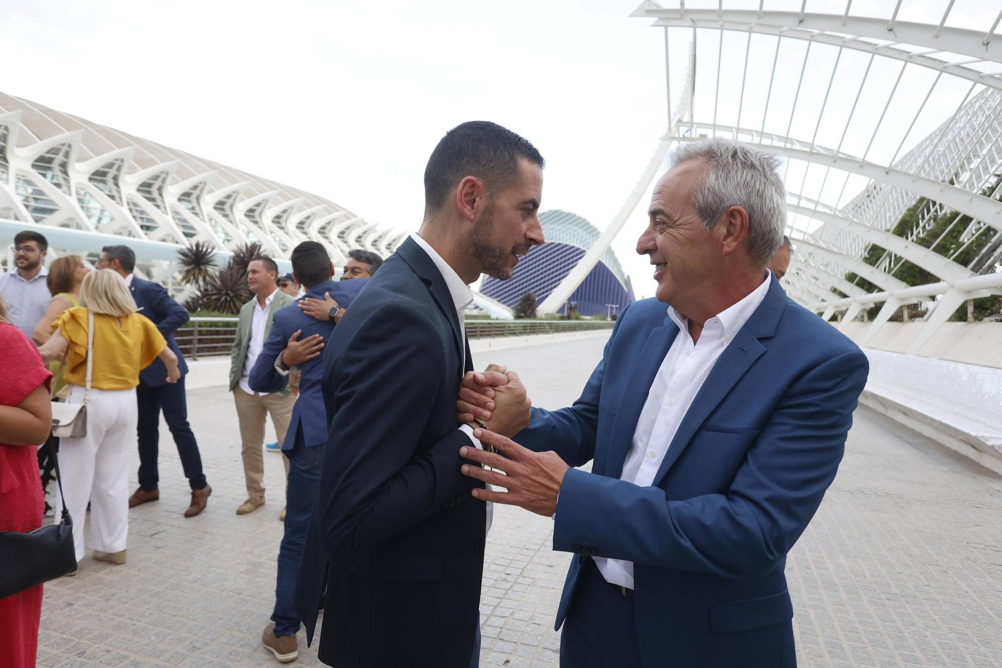 Los alcaldes de l'Horta en la cumbre comarcal organizada por Levante-EMV