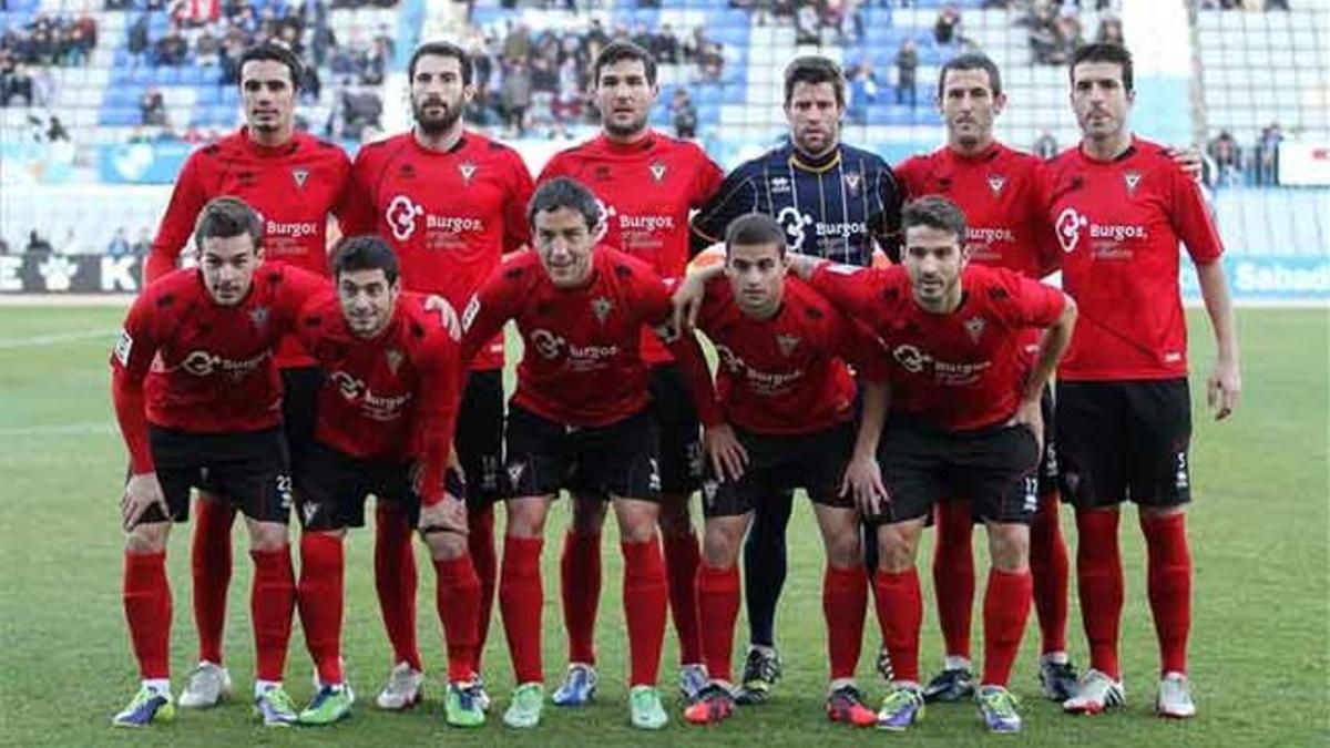 El Mirandés ocuparía la plaza del Murcia en la Liga Adelante.