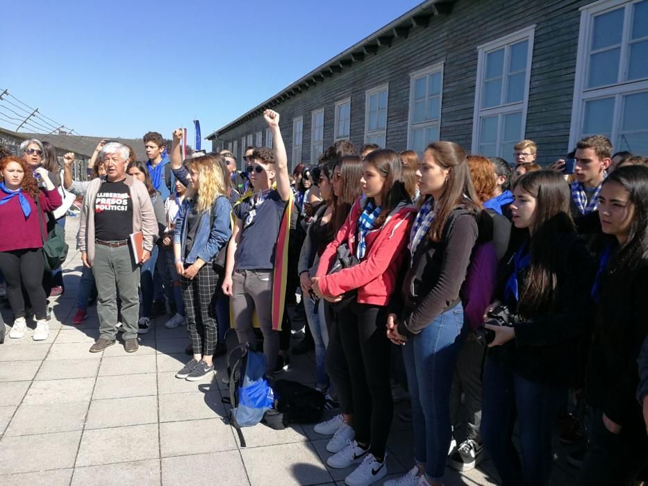 Alumnes d''instituts de Manresa i Sant Fruitós de Bages recorden l''horror de Mauthausen