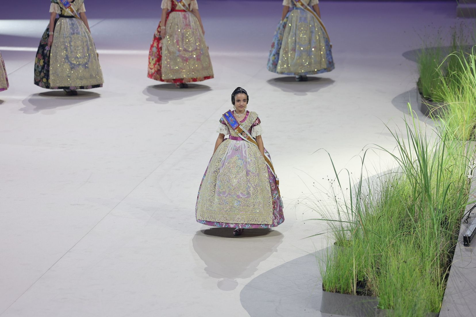 Berta Peiró y Lucía García dicen adiós a su año como falleras mayores de València 2025