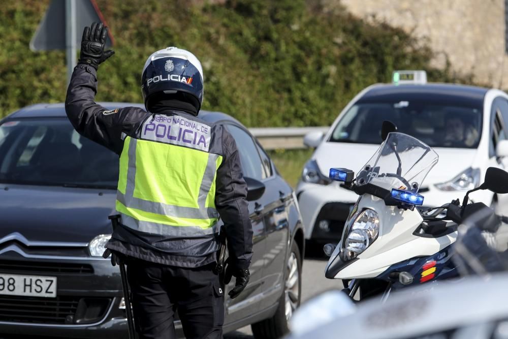 Saúl Craviotto, con la Policia Nacional