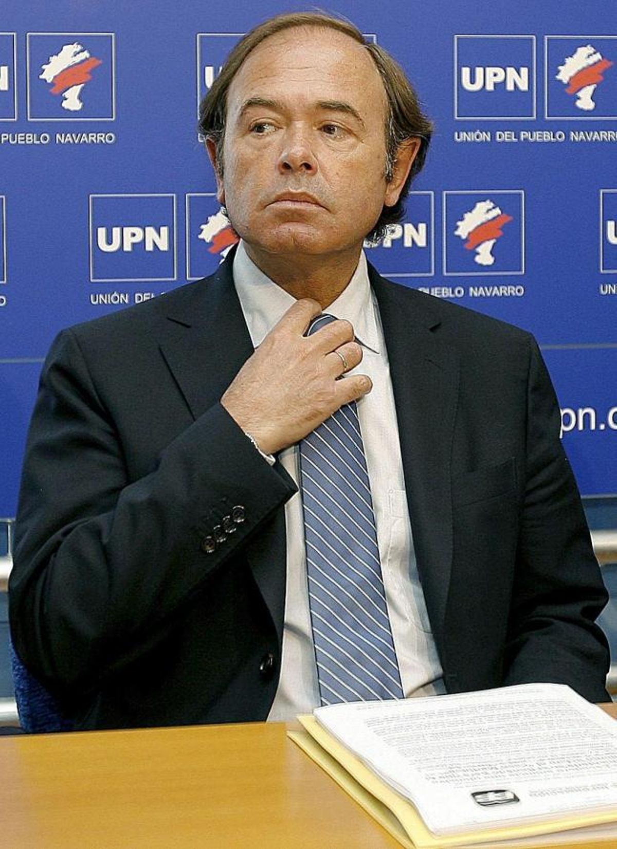 Pío García Escudero, furioso por su perfil falso en Twitter
